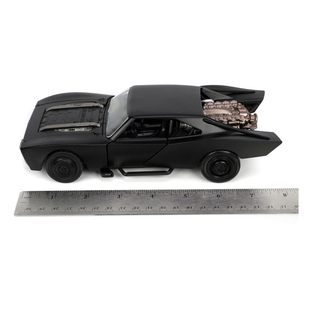 DC Comics Diecast Model 1/24 Batman Batmobile